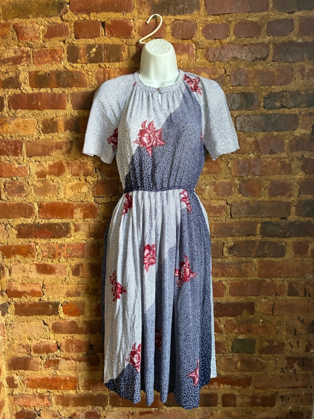 Floral Patchwork Midi Dress in Blue and Red Sz. Small